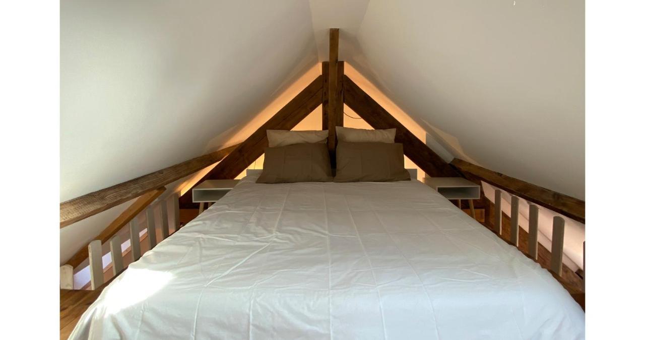 Le Chalet Calais Exteriör bild
